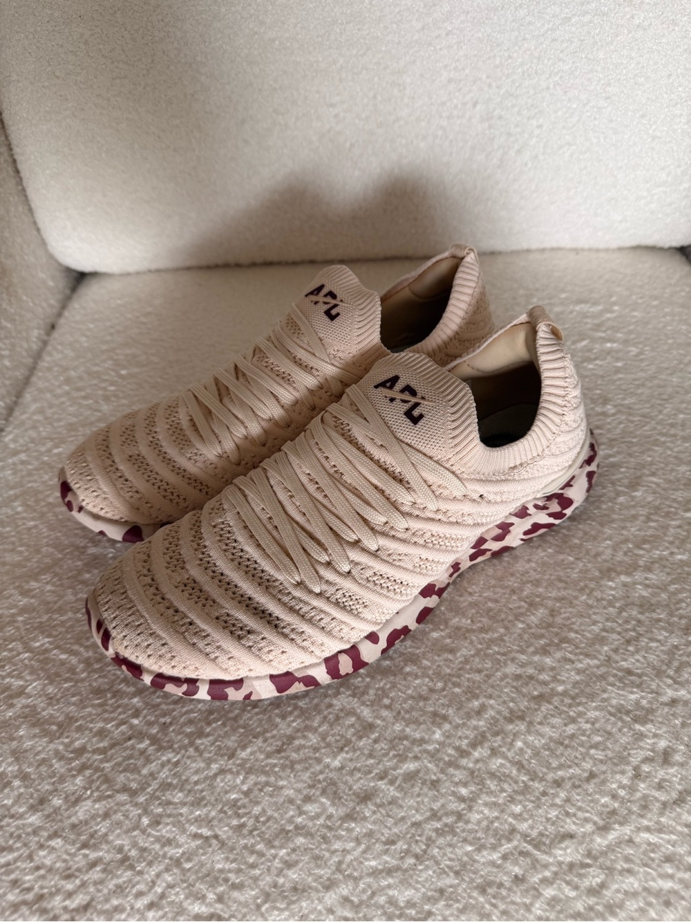 APL TechLoom Slip-On Sneaker - Leopard Blush / Berry Print Sole